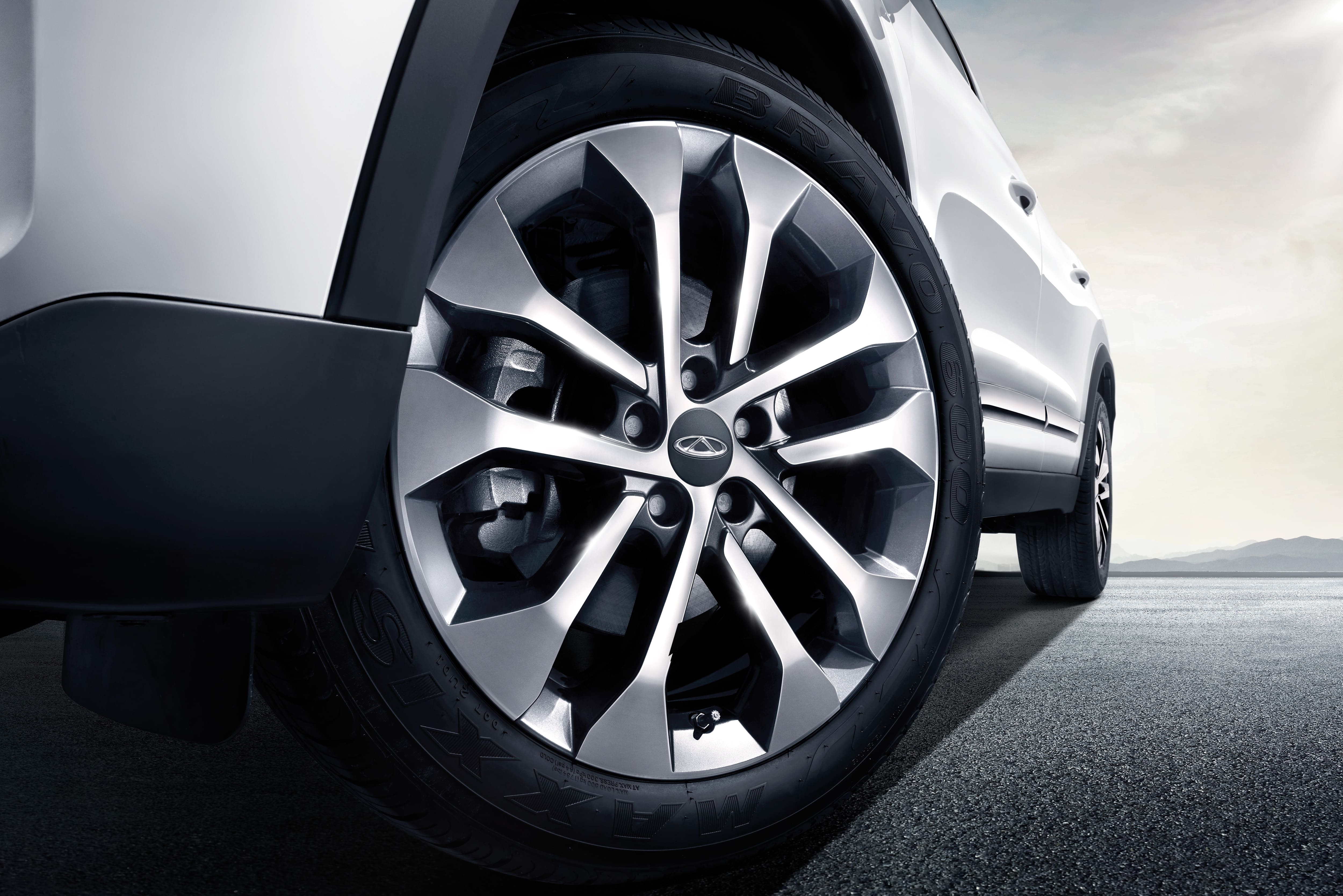 tudio shot-Local exterior-wheel hub (1)